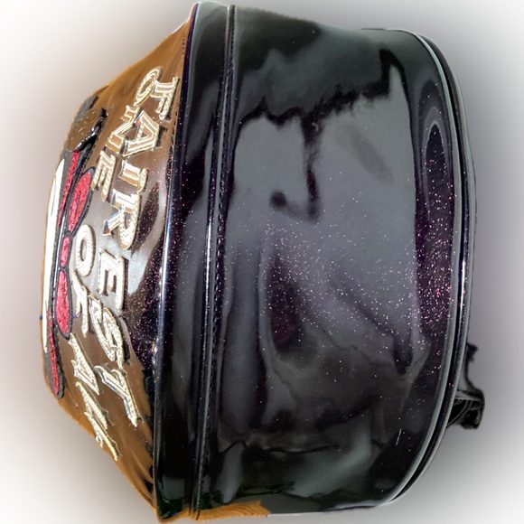 Danielle Nicole Disney’s Snow White Backpack - Picture 3 of 4